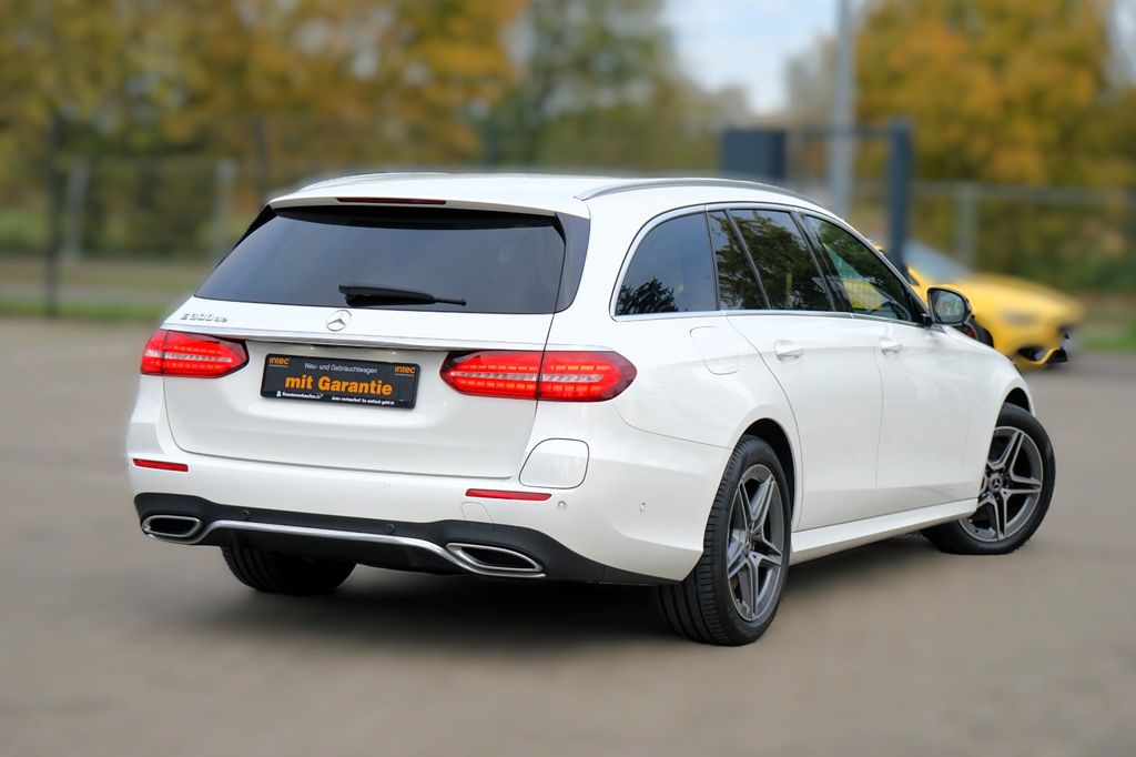 Mercedes-Benz E 300 2022