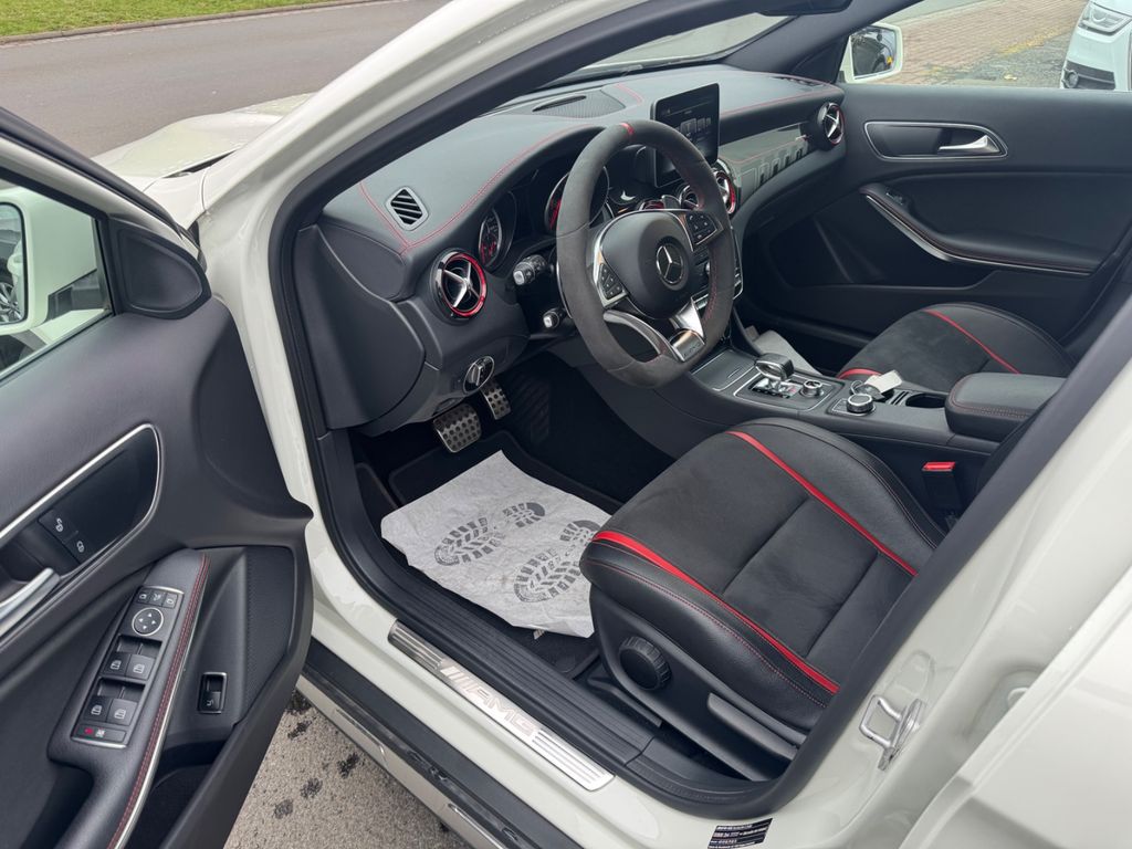 Mercedes-Benz GLA 45 AMG 2017