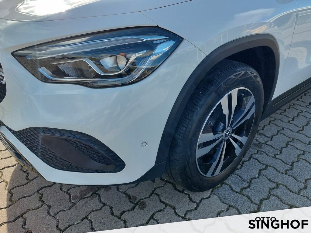 Mercedes-Benz GLA 200 2020