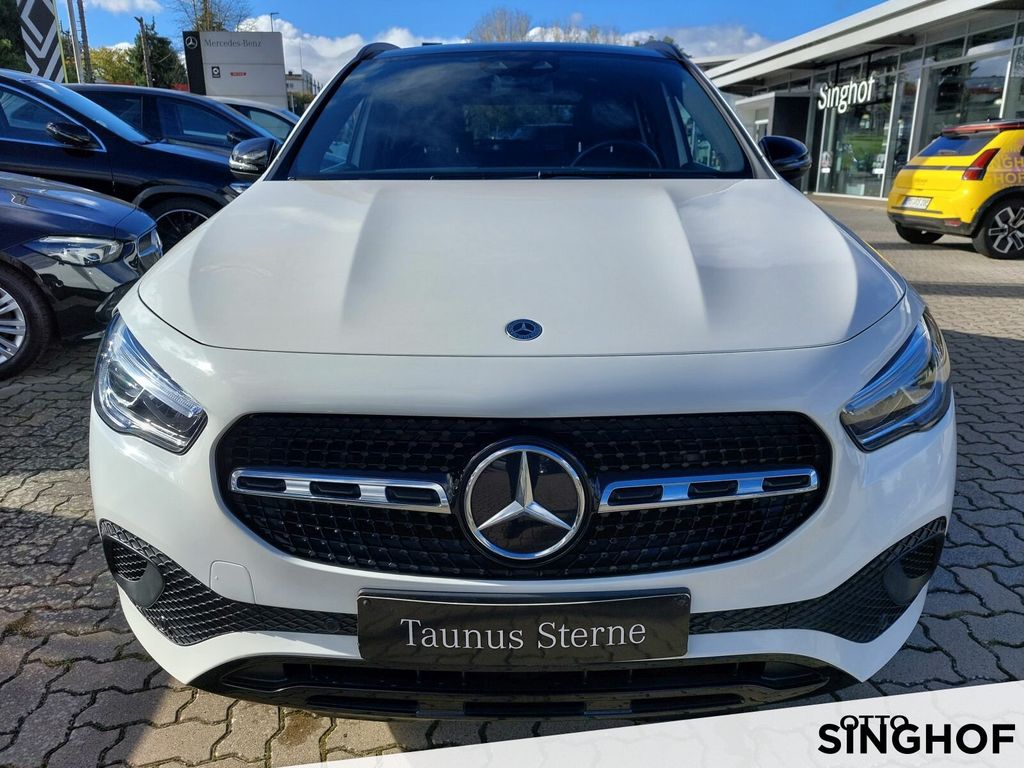 Mercedes-Benz GLA 200 2020