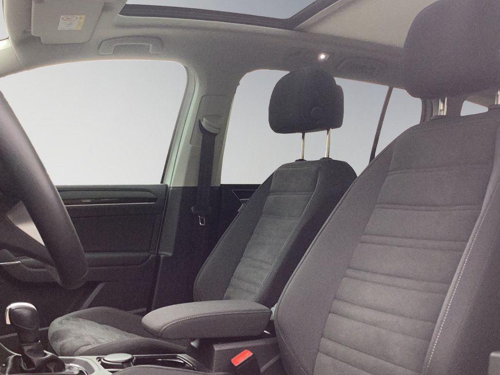 Volkswagen Touran 2023