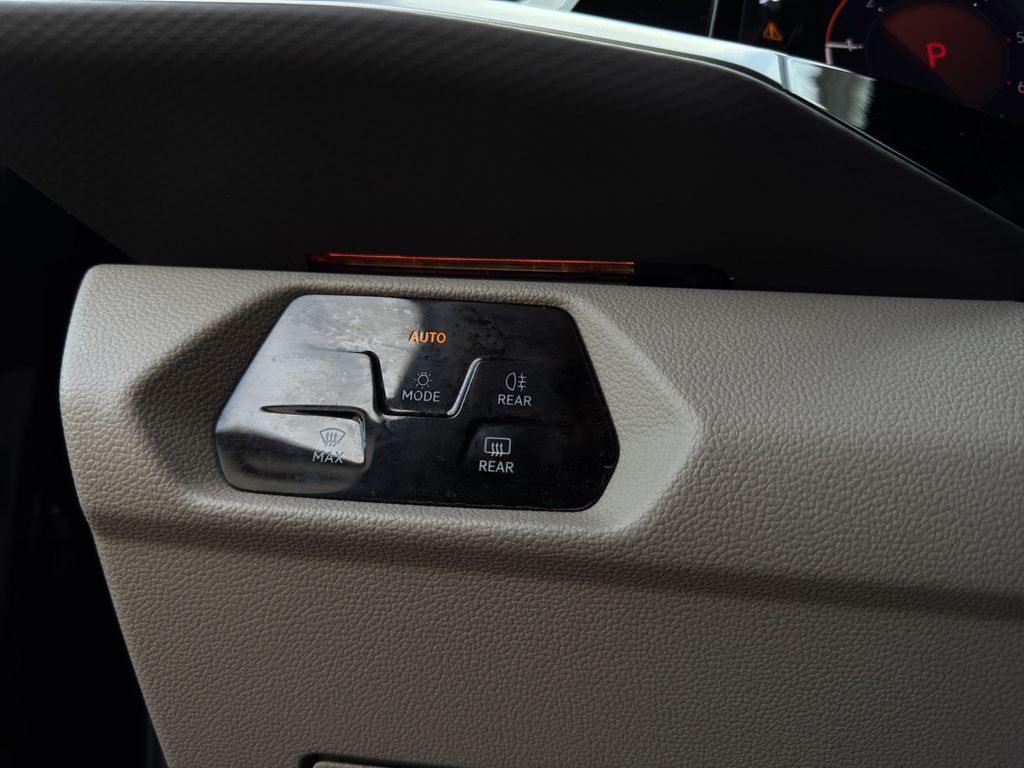 Volkswagen T7 Multivan 2024