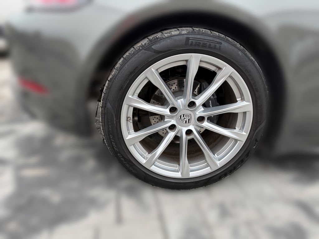 Porsche Boxster 2024