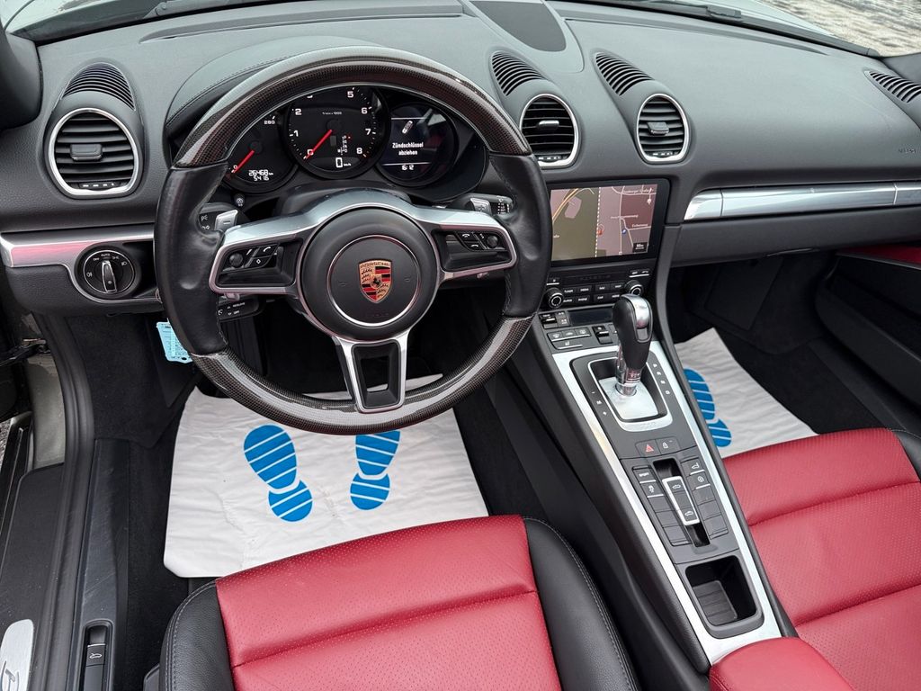 Porsche Boxster 2024