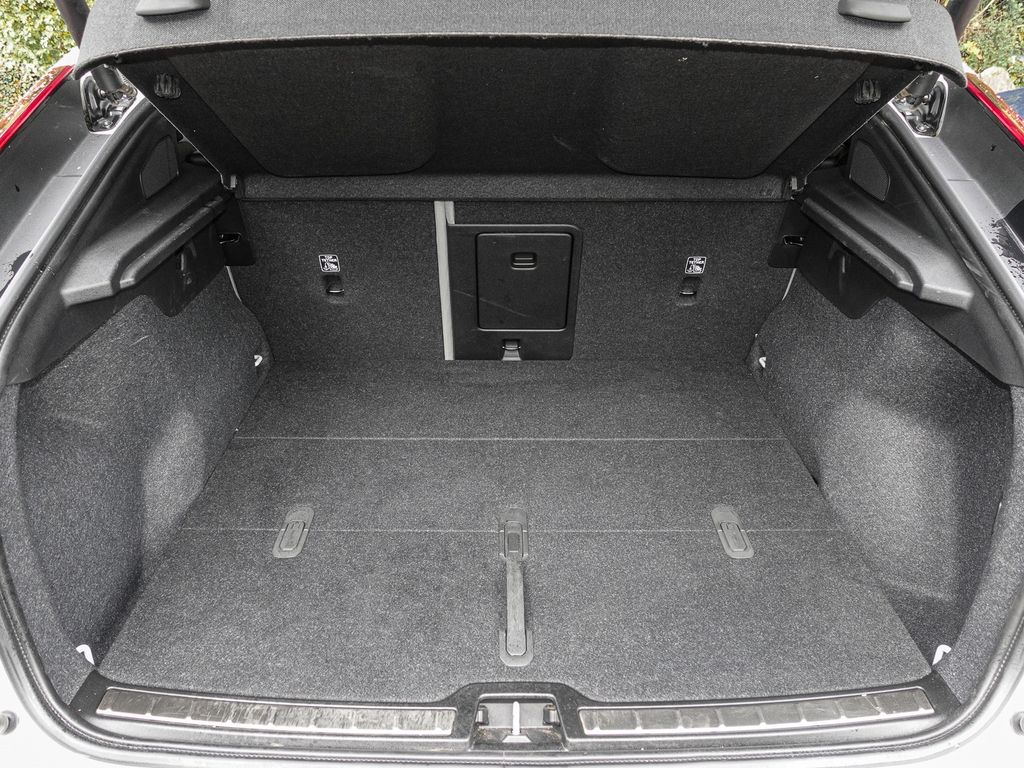 Volvo C40 2022