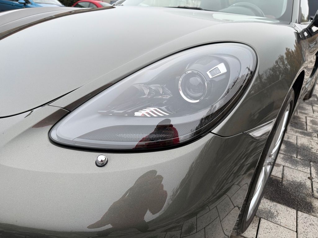 Porsche Boxster 2024