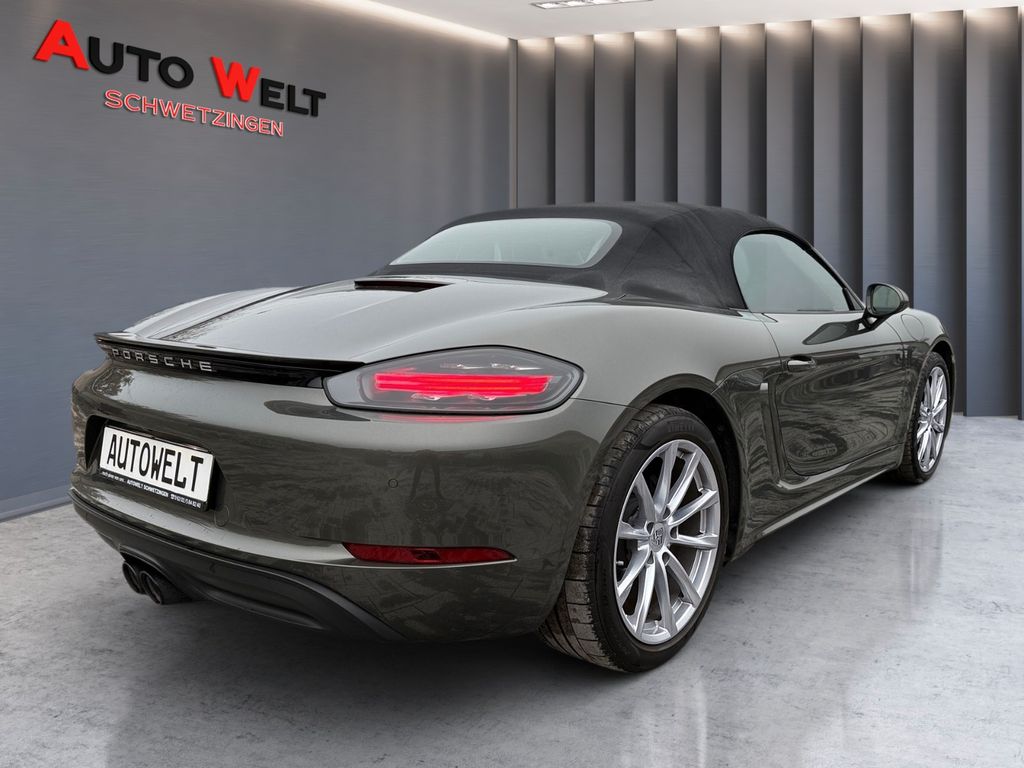 Porsche Boxster 2024
