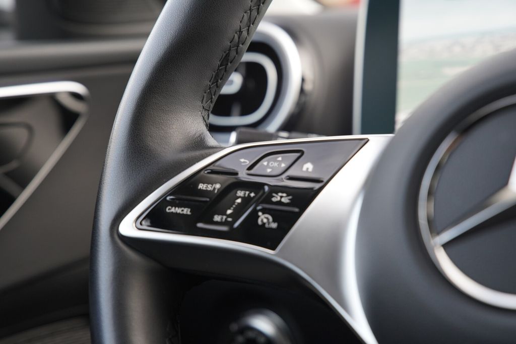 Mercedes-Benz C 220 2024