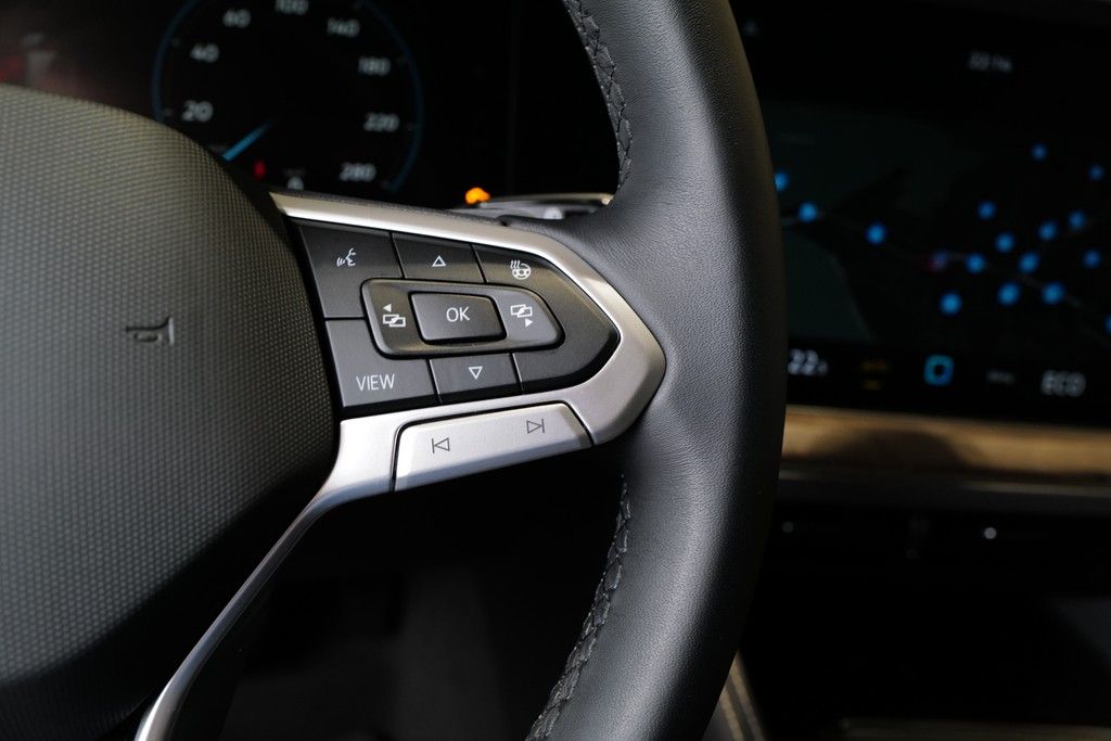 Volkswagen Touareg 2025