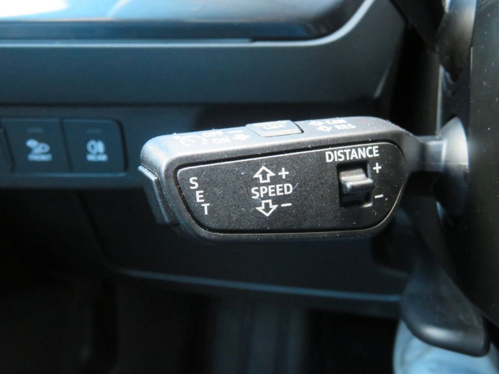 Audi Q4 2022
