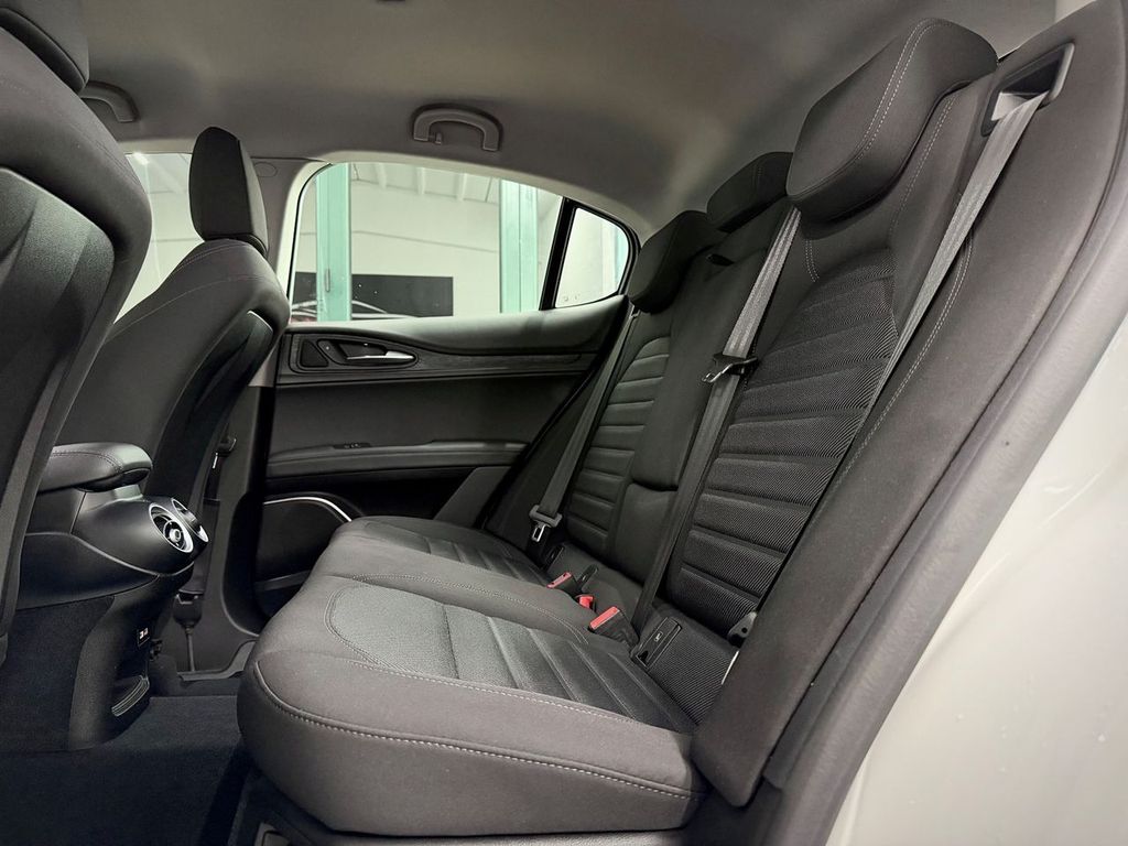 Alfa Romeo Stelvio 2022