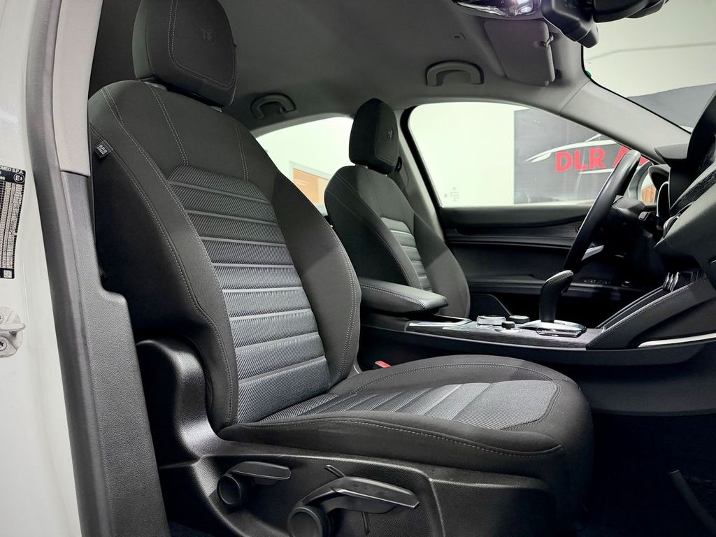 Alfa Romeo Stelvio 2022