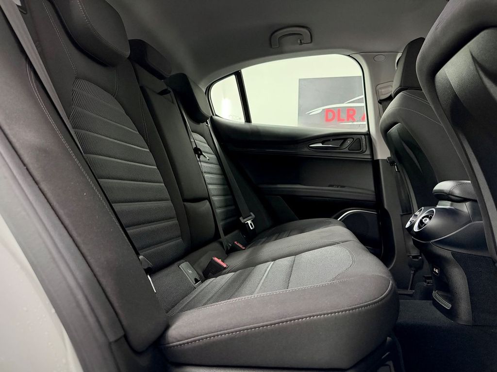 Alfa Romeo Stelvio 2022