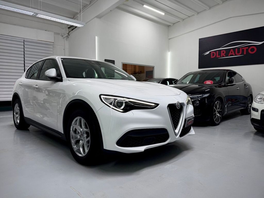 Alfa Romeo Stelvio 2022