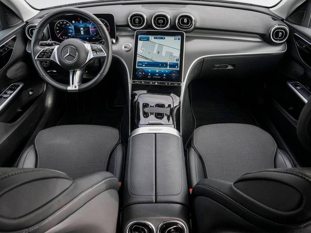 Mercedes-Benz C 300 2023