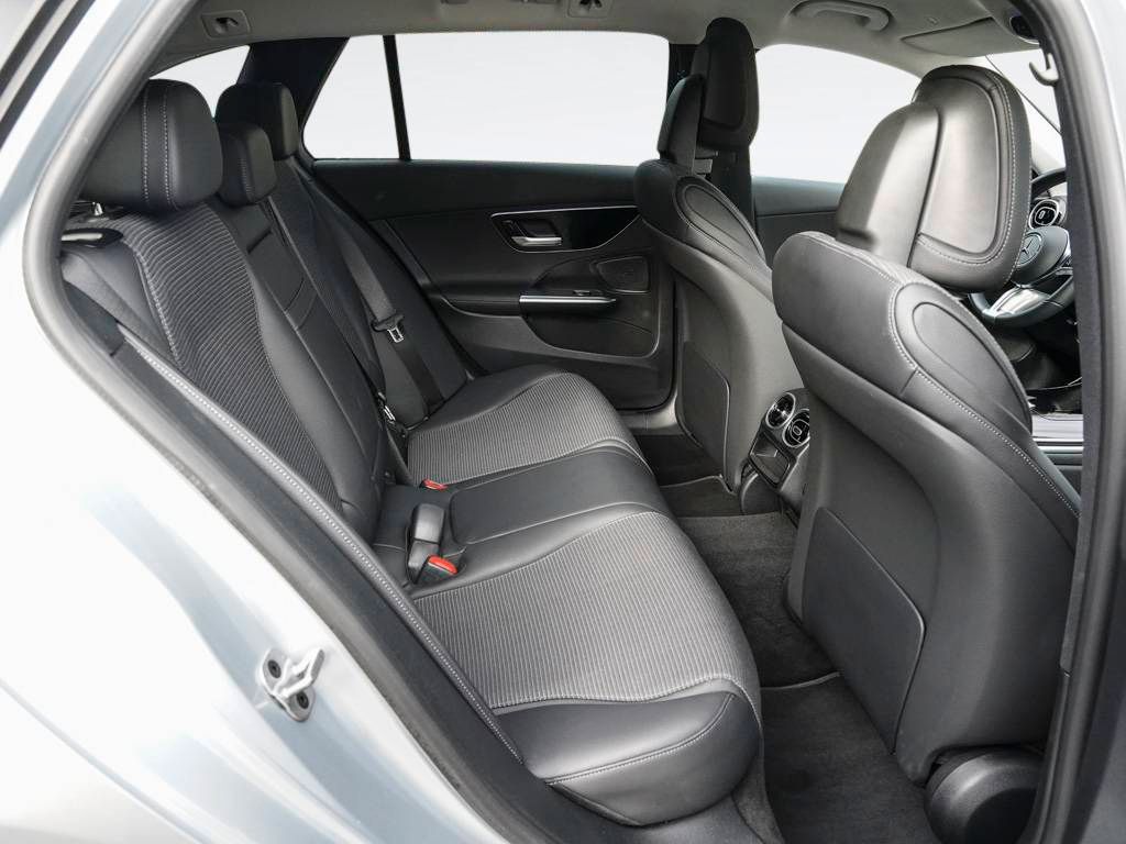 Mercedes-Benz C 300 2023