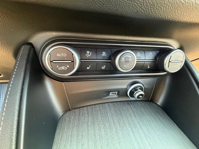 Alfa Romeo Stelvio 2023