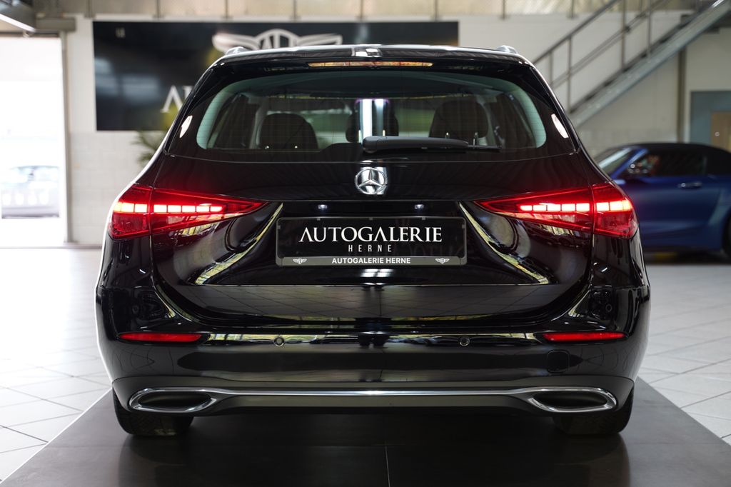 Mercedes-Benz C 200 2024
