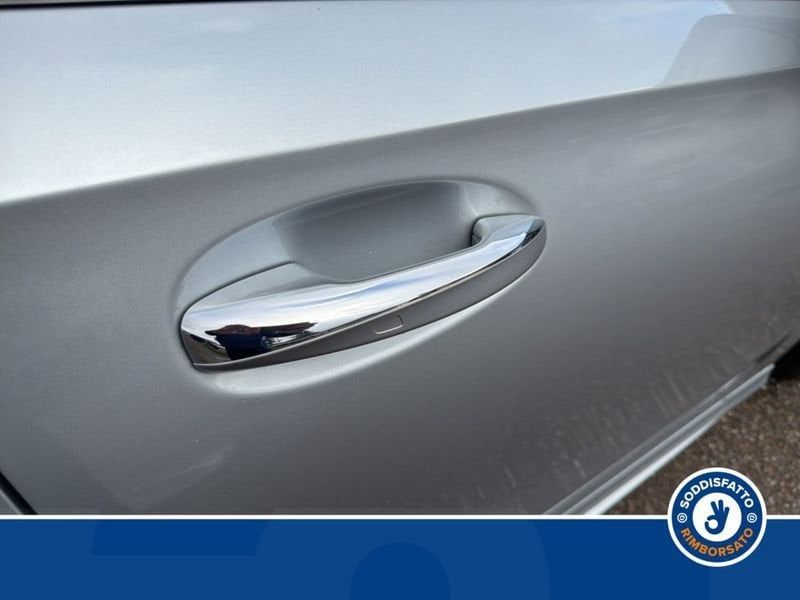 Mercedes-Benz A 180 2025