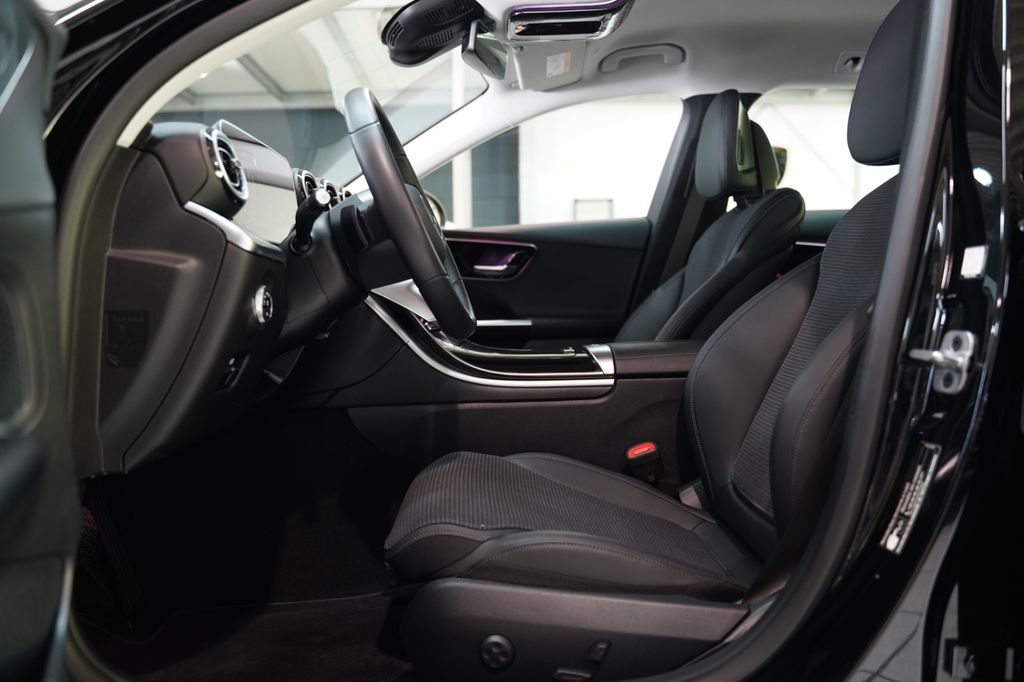 Mercedes-Benz C 200 2024