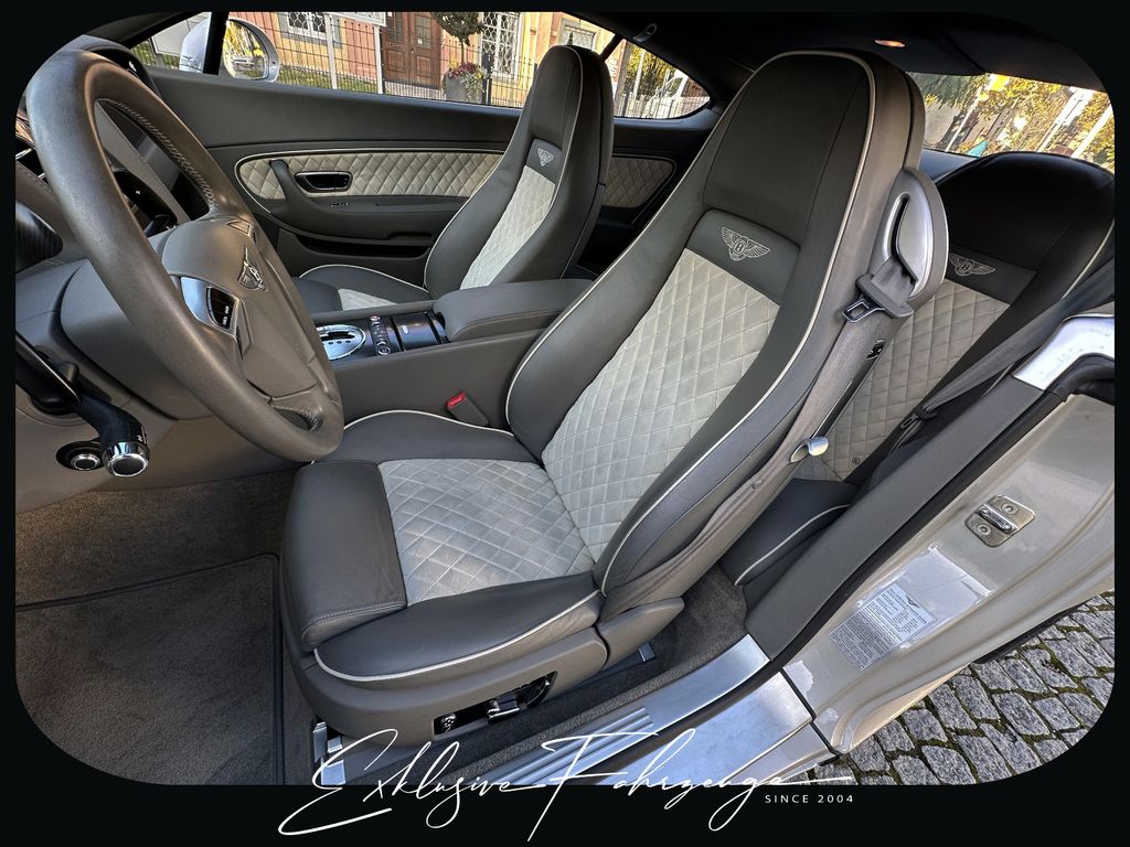 Bentley Continental Supersports 2011