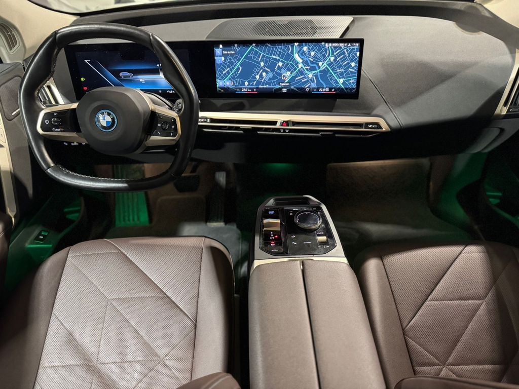 BMW iX 2022
