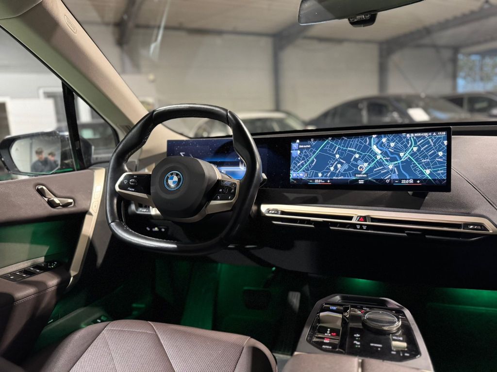 BMW iX 2022