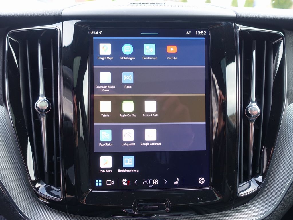 Volvo XC60 2025