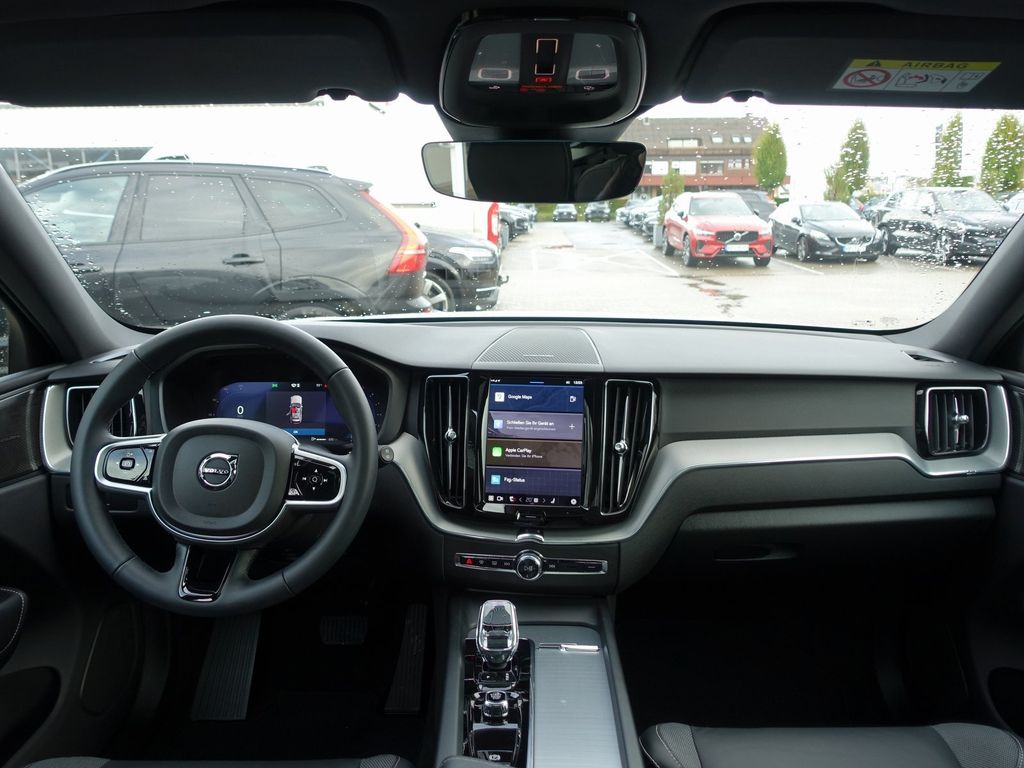 Volvo XC60 2025
