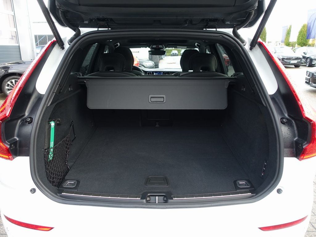 Volvo XC60 2025