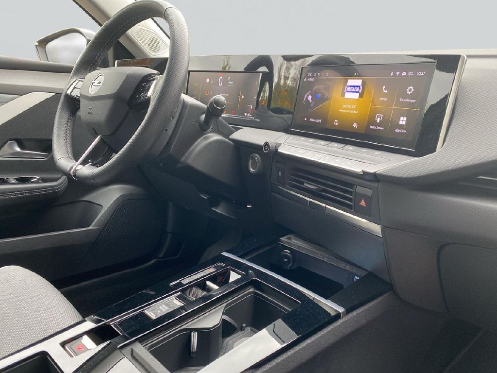 Opel Astra 2022