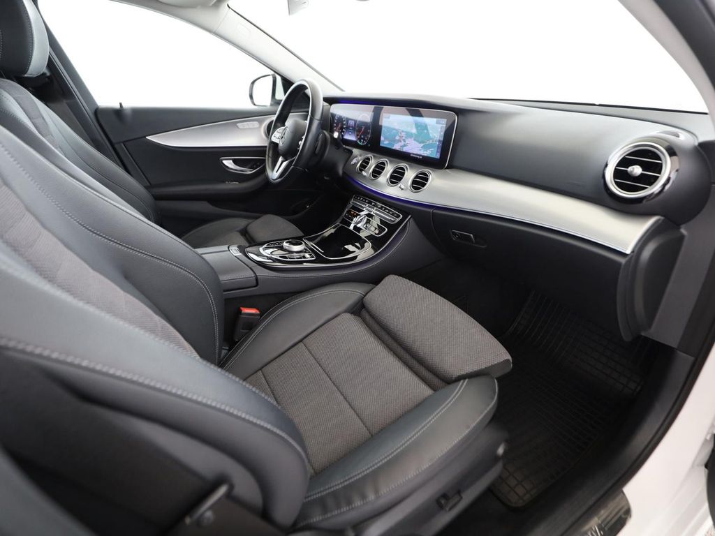 Mercedes-Benz E 300 2020