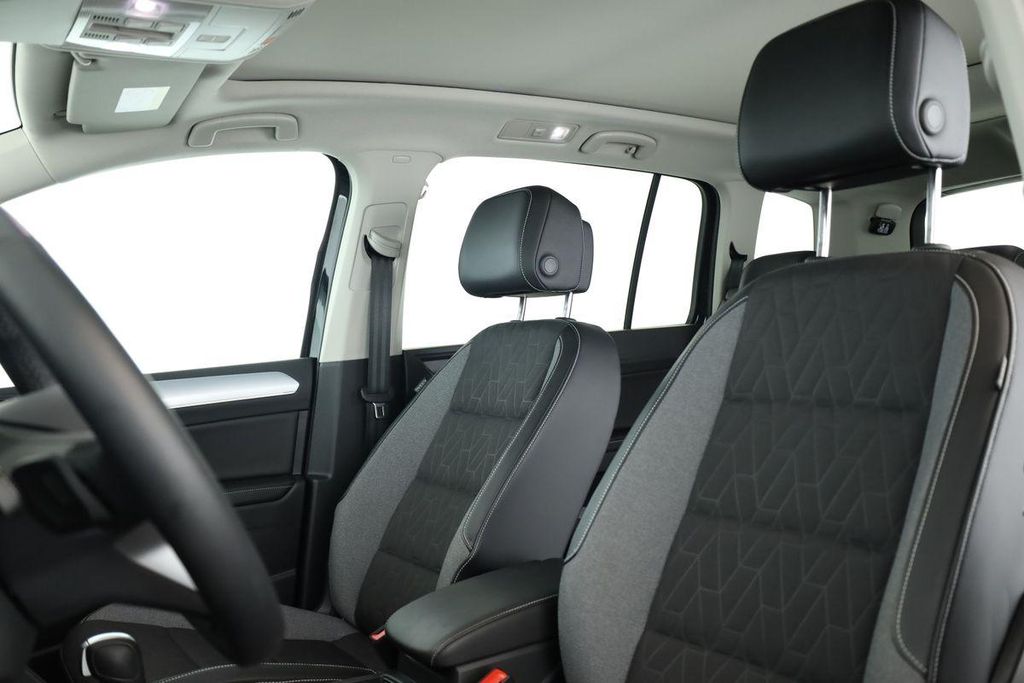 Volkswagen Touran 2025