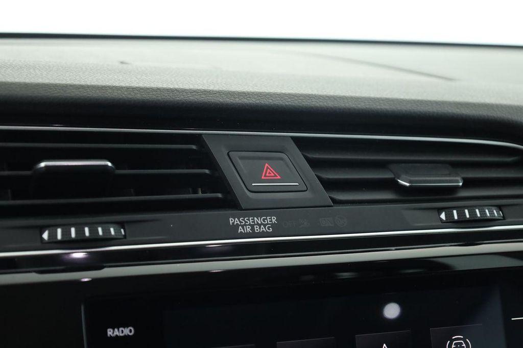 Volkswagen Touran 2025