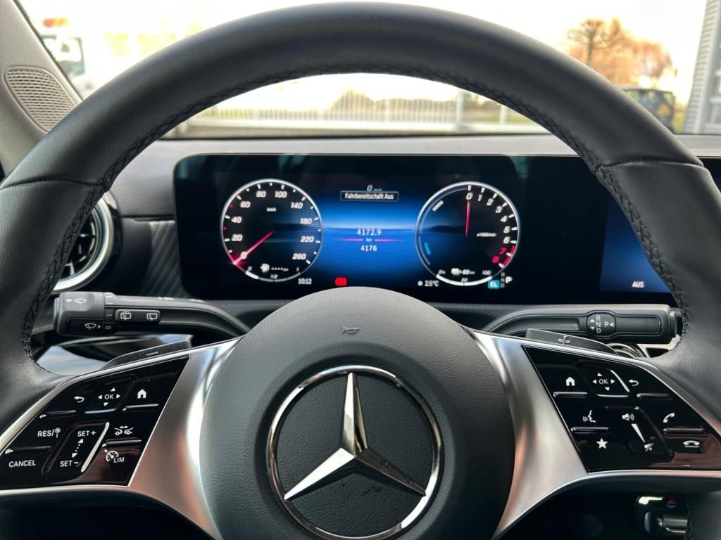 Mercedes-Benz A 250 2024