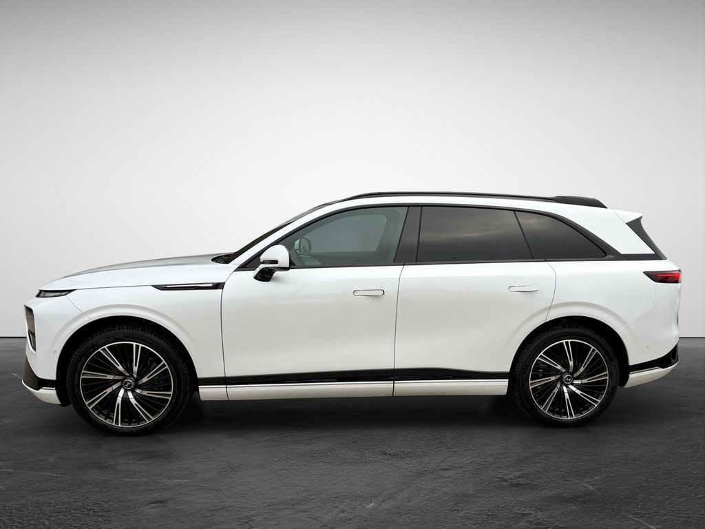 XPENG G9