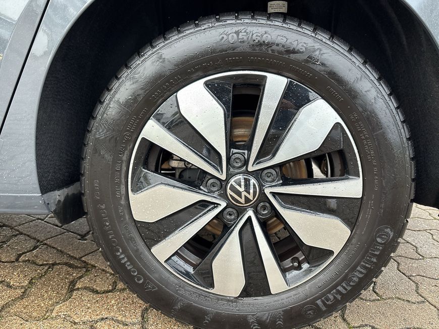 Volkswagen Touran 2025