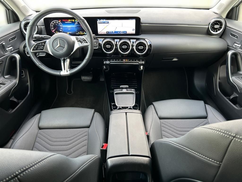 Mercedes-Benz A 250 2024