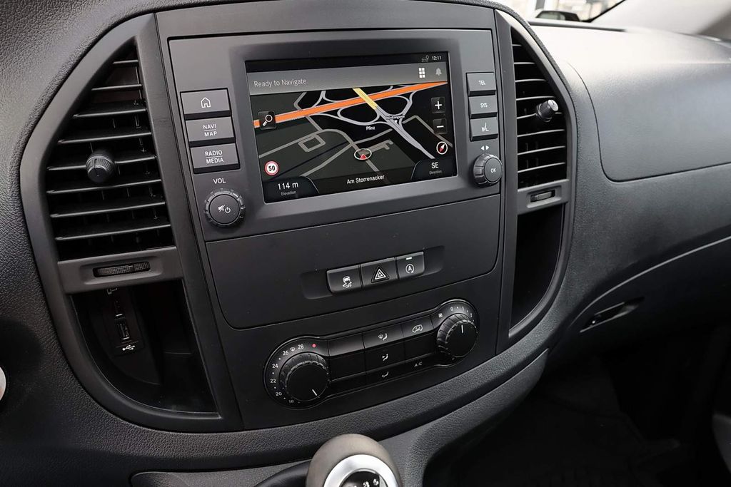 Mercedes-Benz Vito 2023