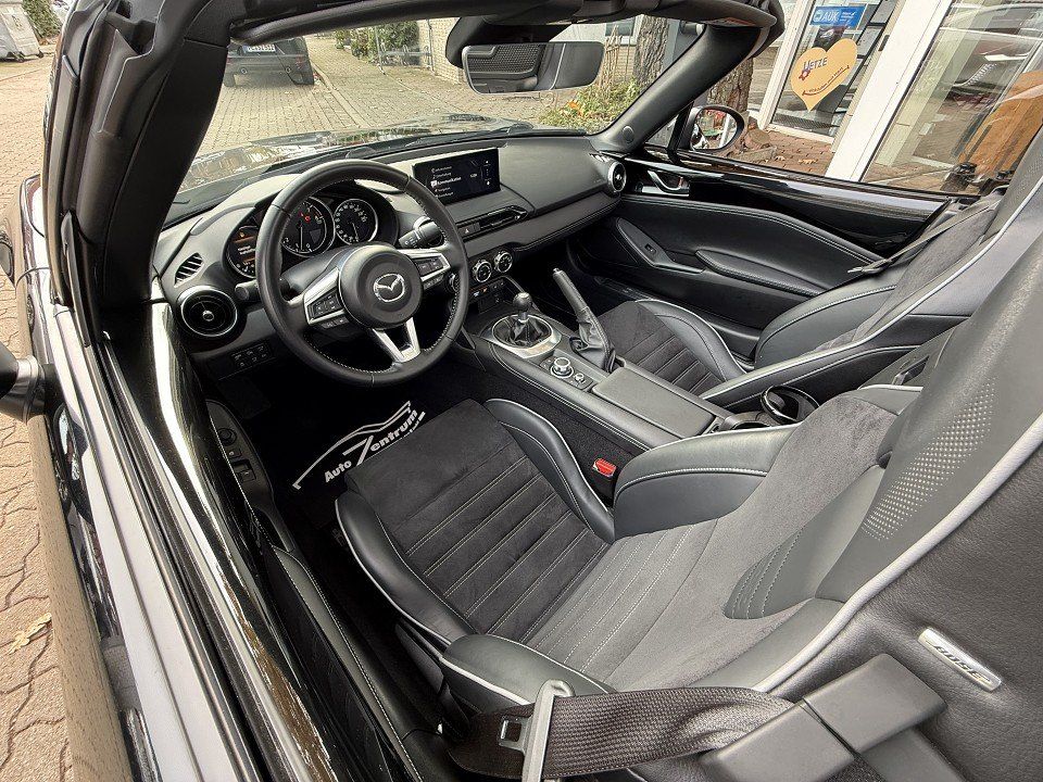Mazda MX-5 2024