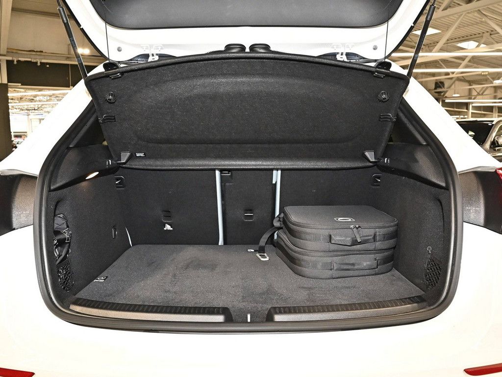 Mercedes-Benz A 250 2025