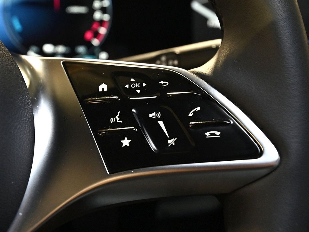 Mercedes-Benz A 250 2025