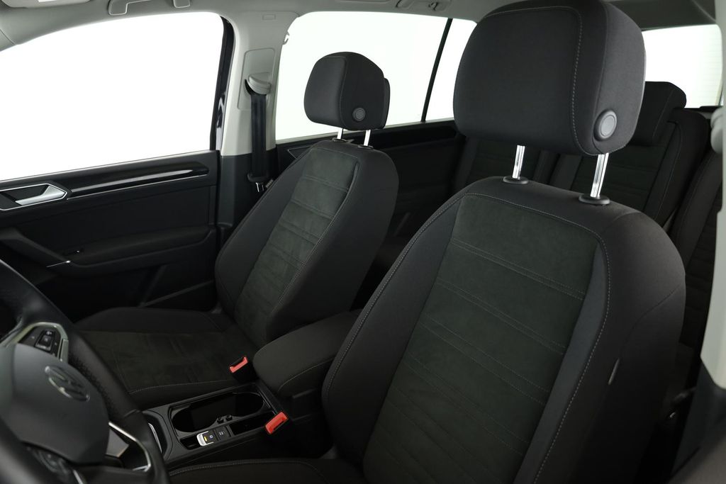 Volkswagen Touran 2025