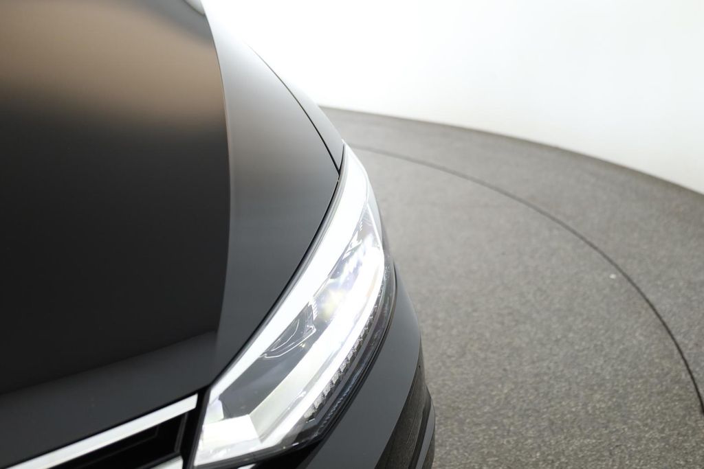 Volkswagen Touran 2025