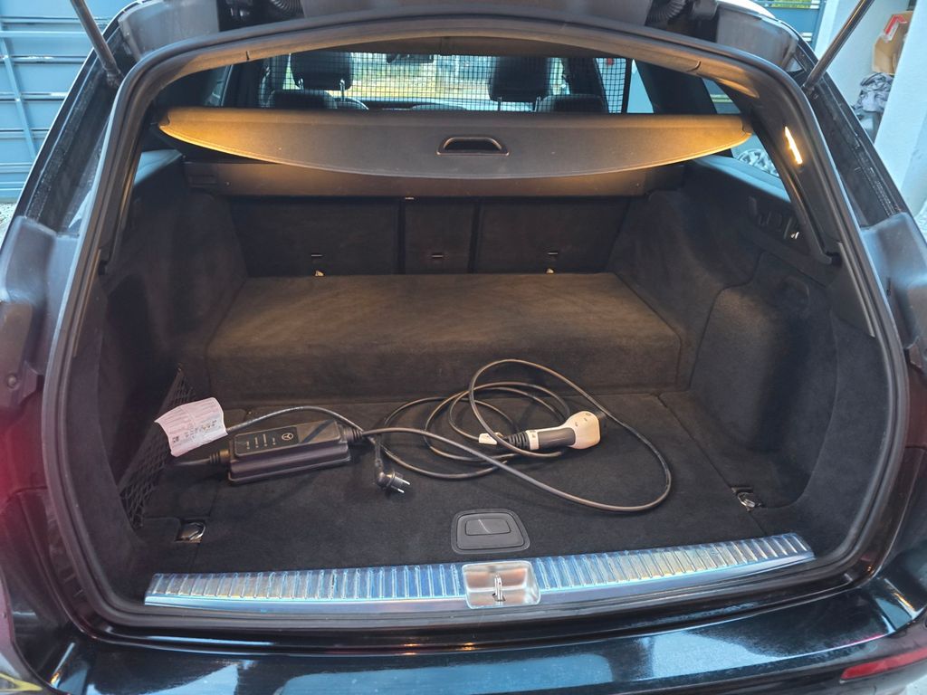 Mercedes-Benz E 300 2022