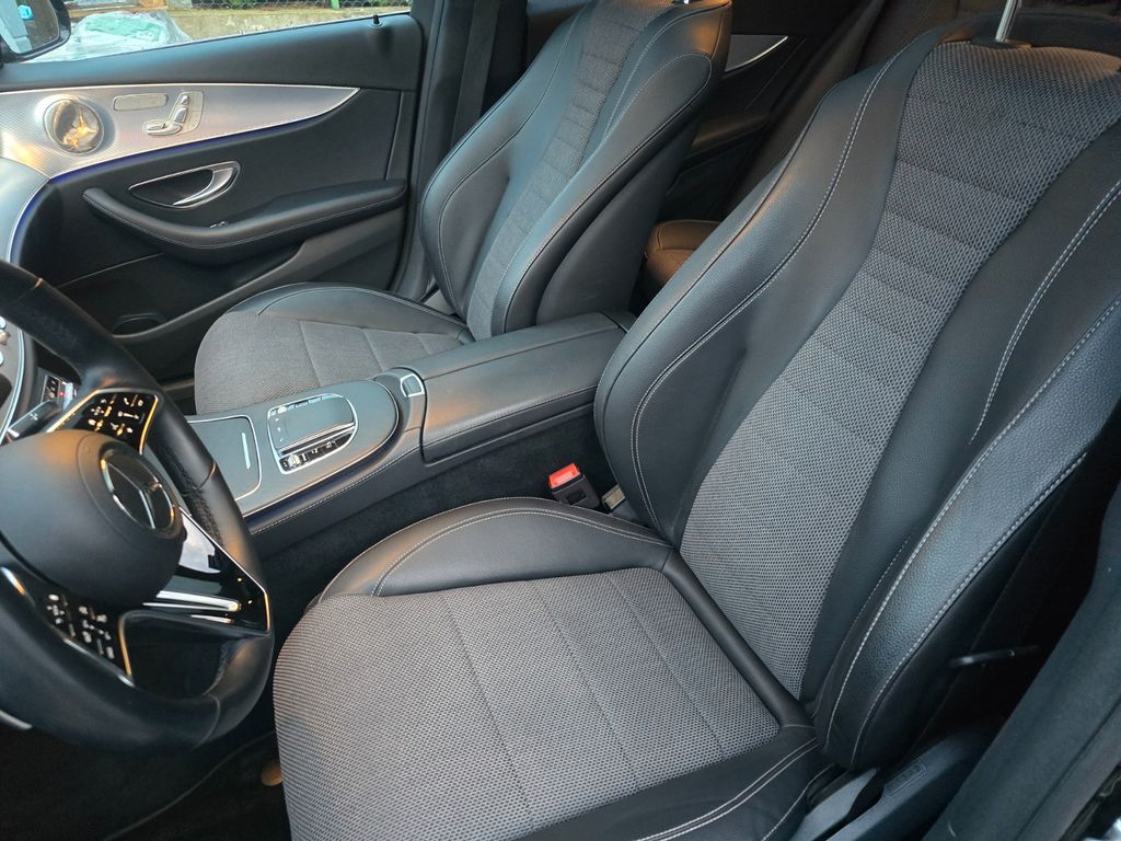 Mercedes-Benz E 300 2022