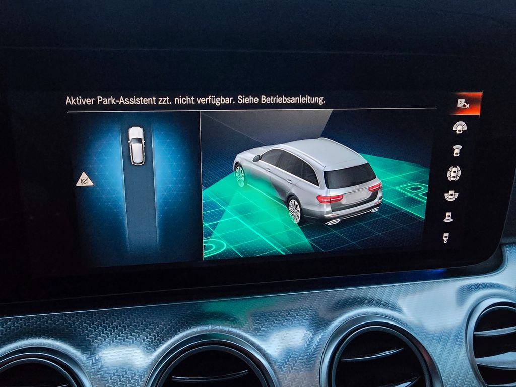 Mercedes-Benz E 300 2022