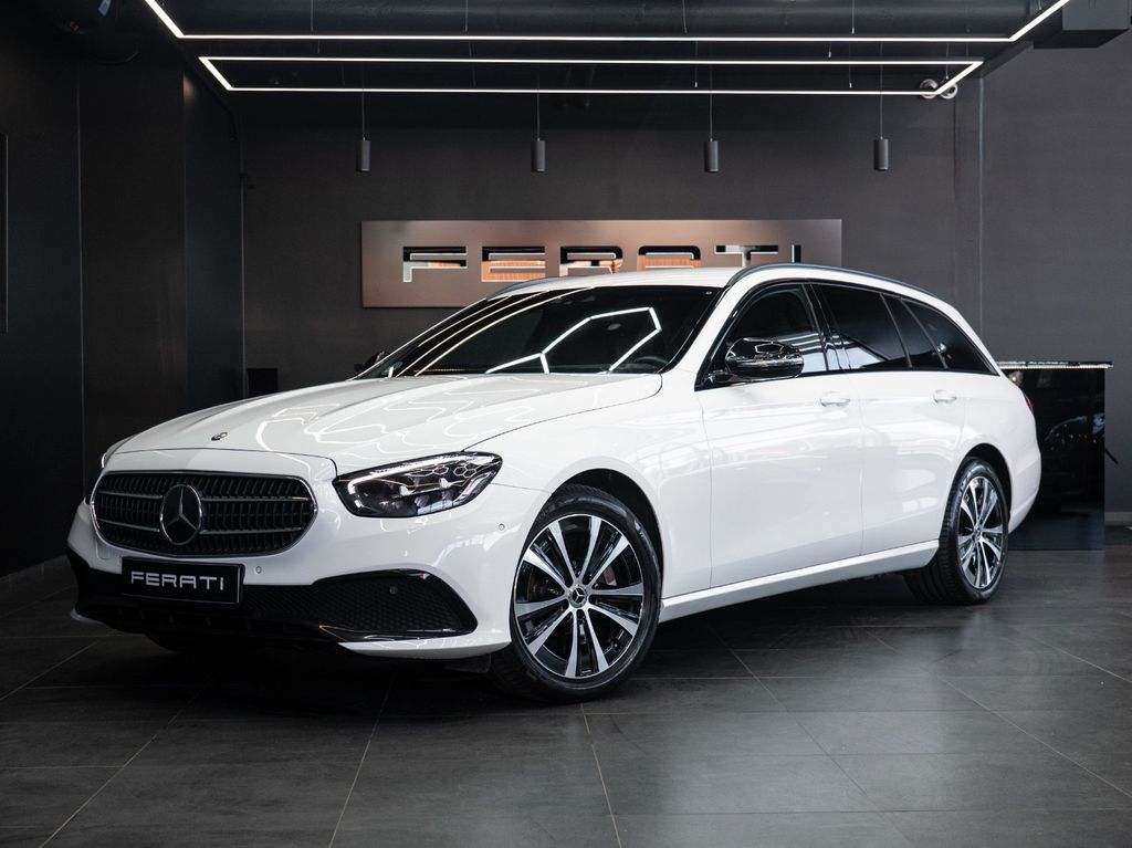 Mercedes-Benz E 300 2022
