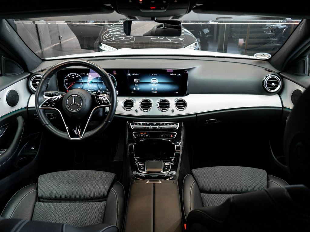 Mercedes-Benz E 300 2022