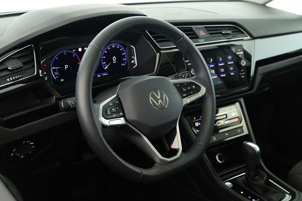 Volkswagen Touran 2025